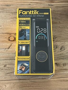 Fanttik Multifunction Air Inflator with Display